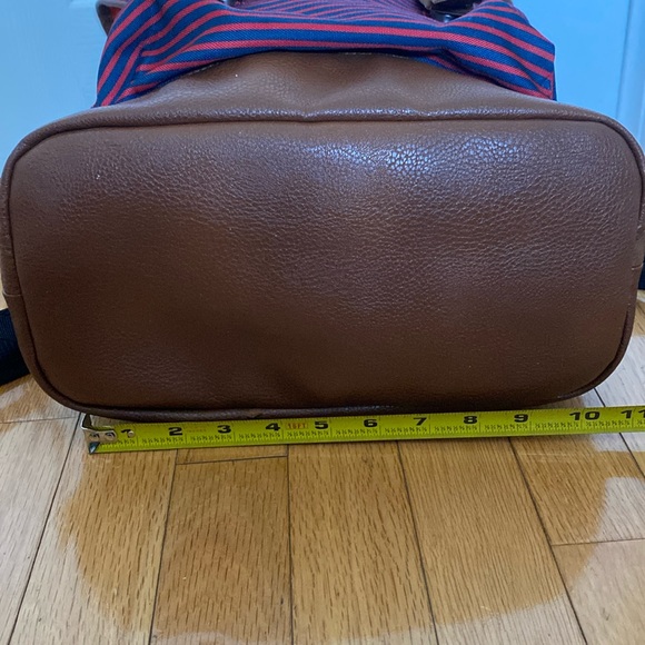 BENRUS Scout Backpack Large Red Blue Striped Leather Straps School Travel 19" - Picture 3 of 12